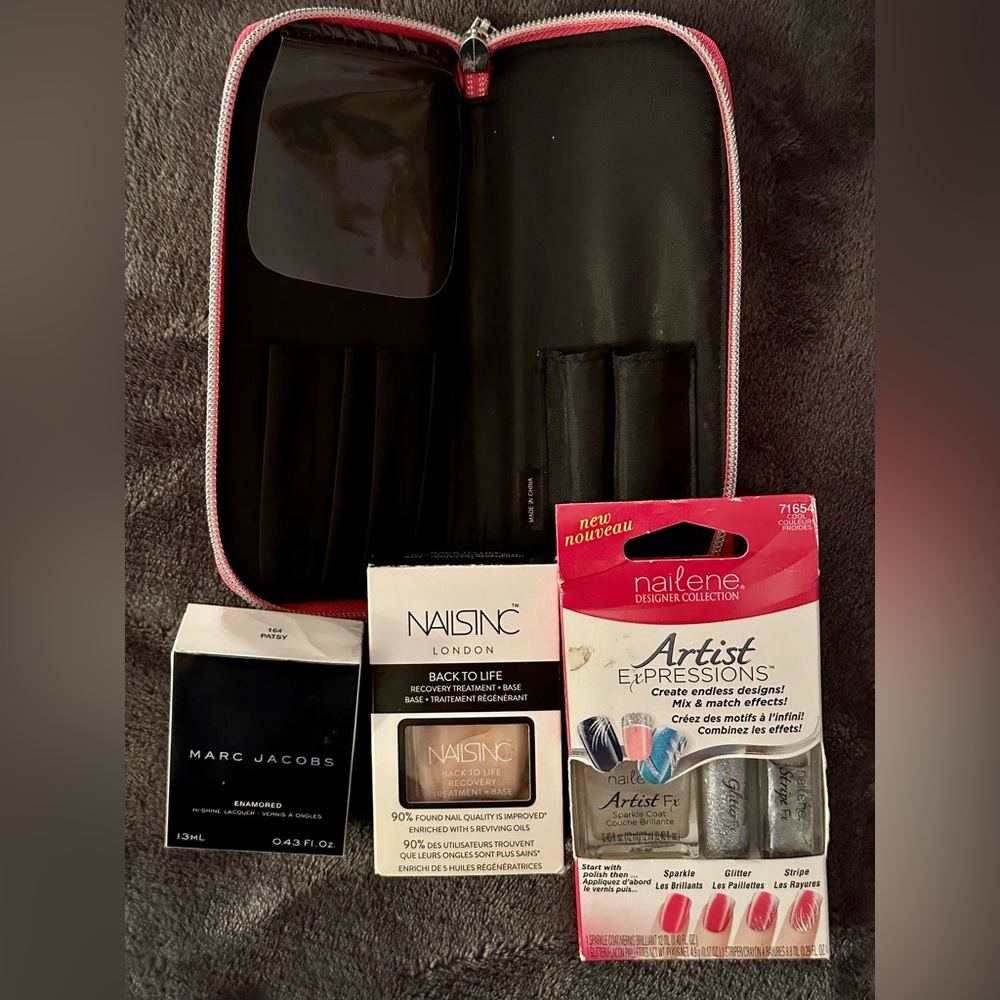 METALLIC NAIL BUNDLE